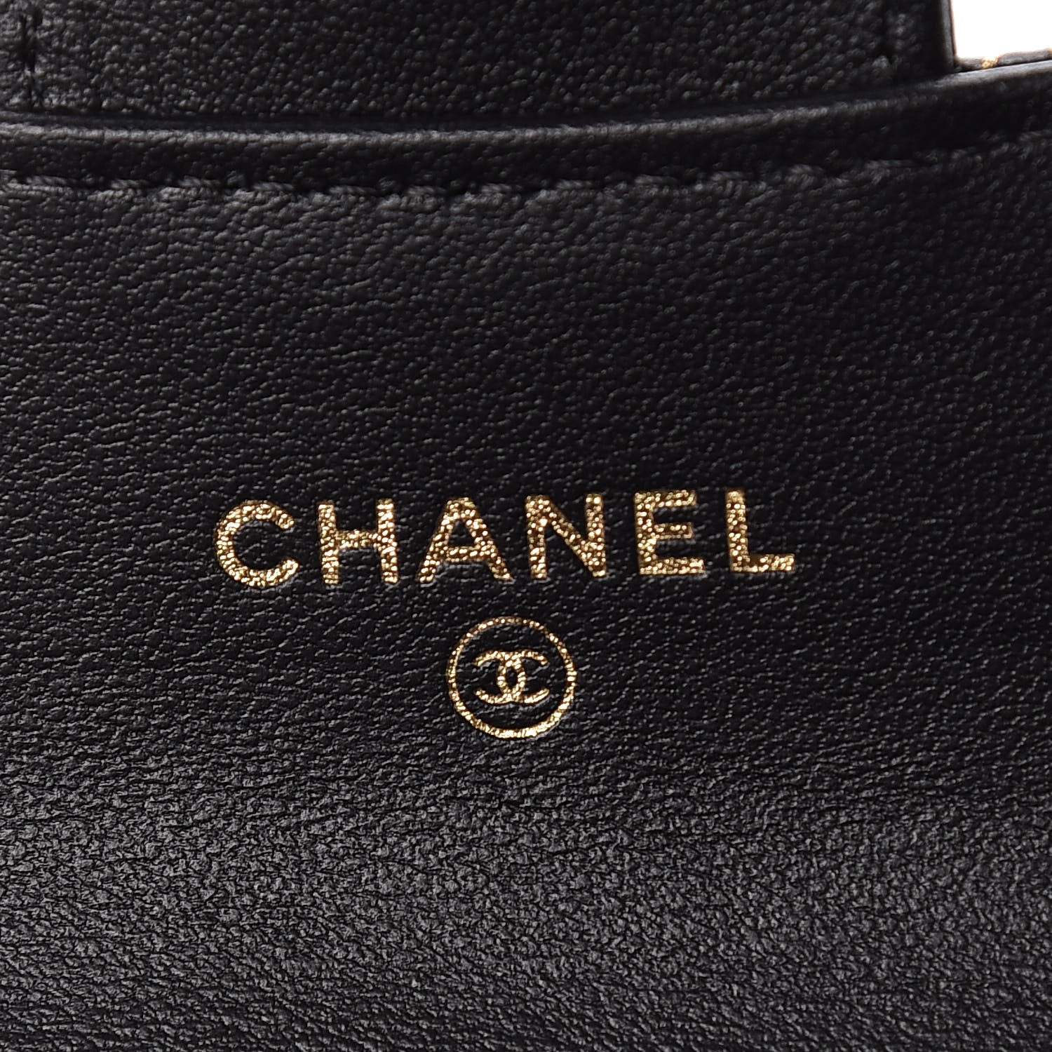 Chanel Calfskin Crocodile Embossed Graffiti 2.55 Cocodile Reissue Flap Card Holder Black Gold 6 of 9