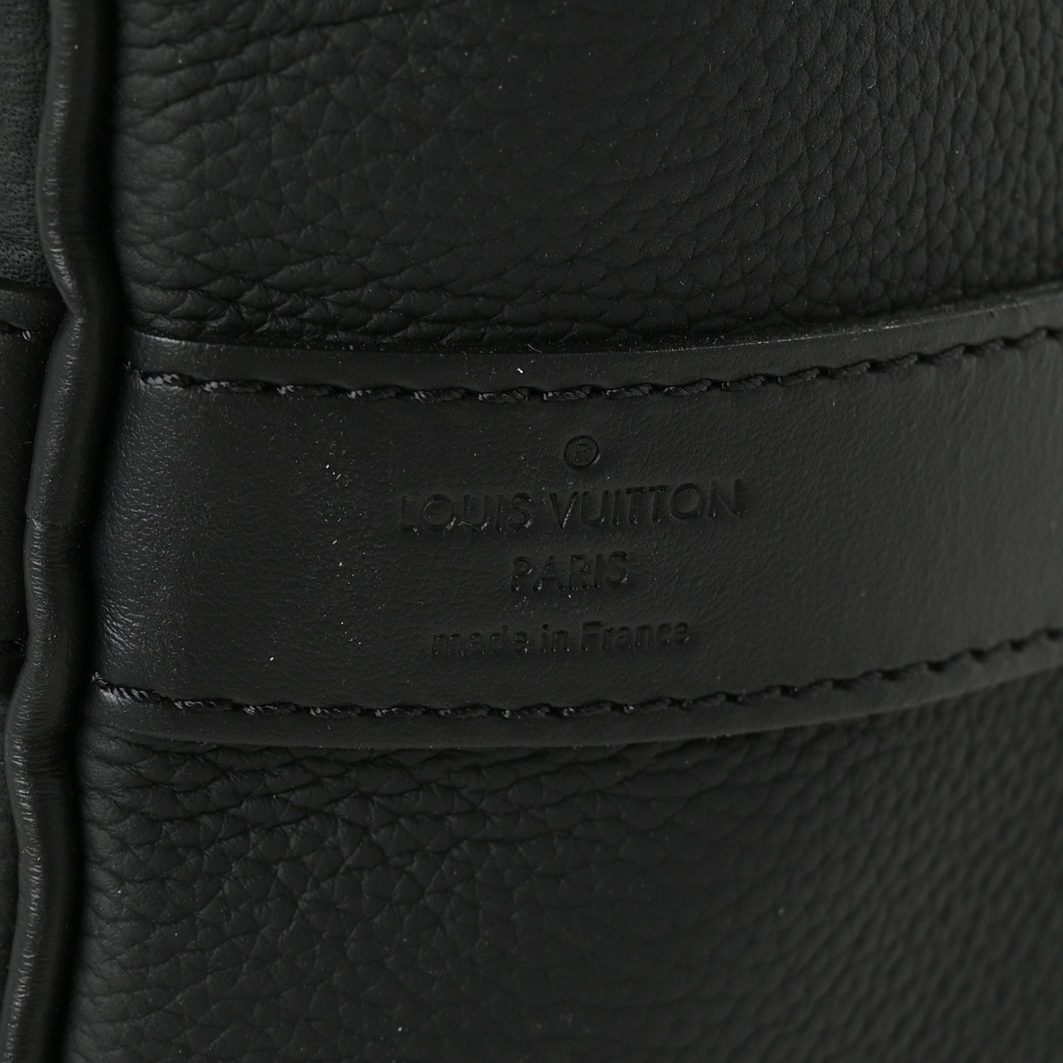 Louis Vuitton Grained Calfskin Aerogram Keepall Bandouliere 40 Black 6 of 10