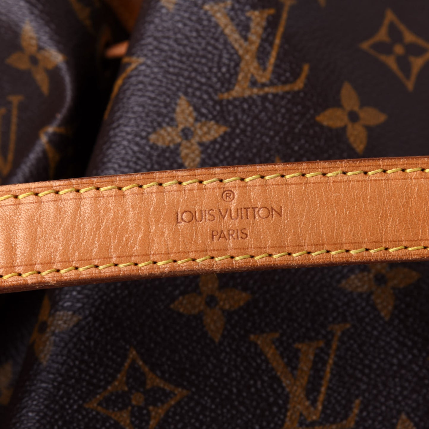 Monogram Noe