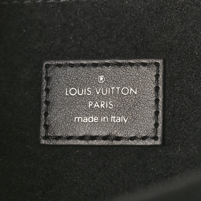Louis Vuitton Monogram Giant Wild At Heart Pochette Metis Arizona 6 of 8