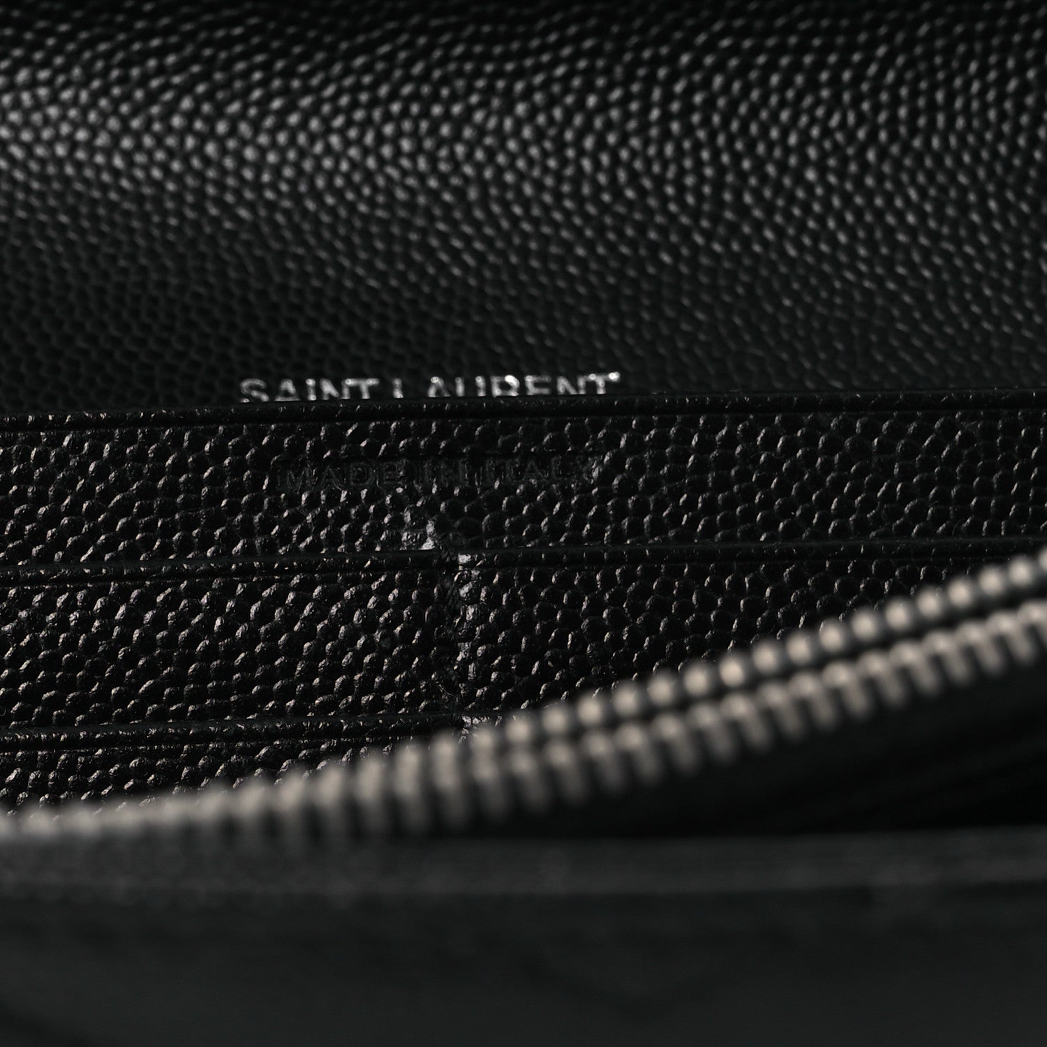 Saint Laurent Grain De Poudre Matelasse Chevron Monogram Flap Wallet Black 11 of 16