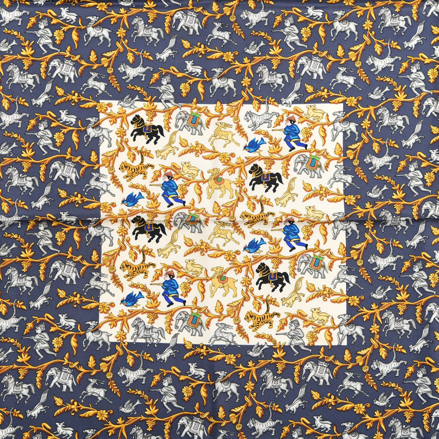 Silk Chasse En Inde Scarf 90