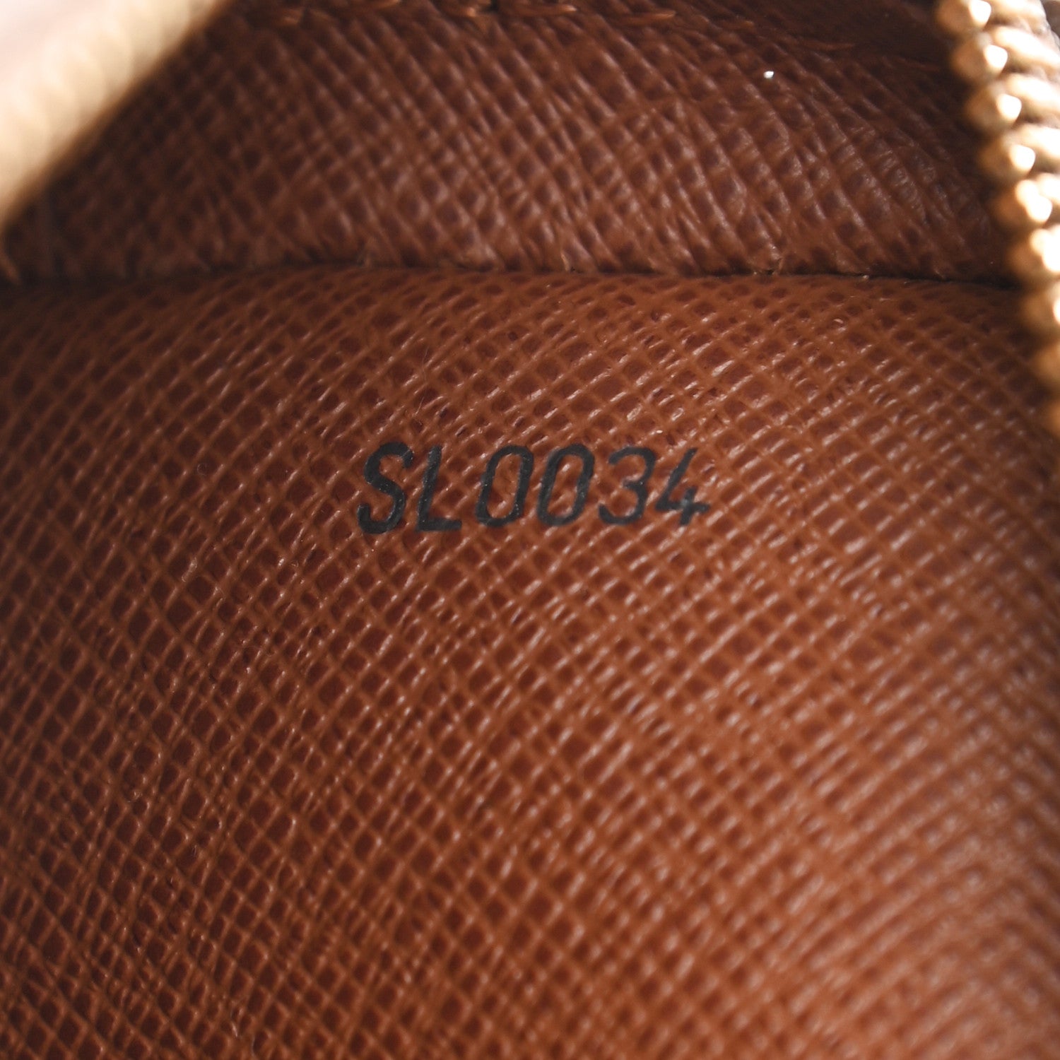 Louis Vuitton Monogram Danube 21 7 of 20
