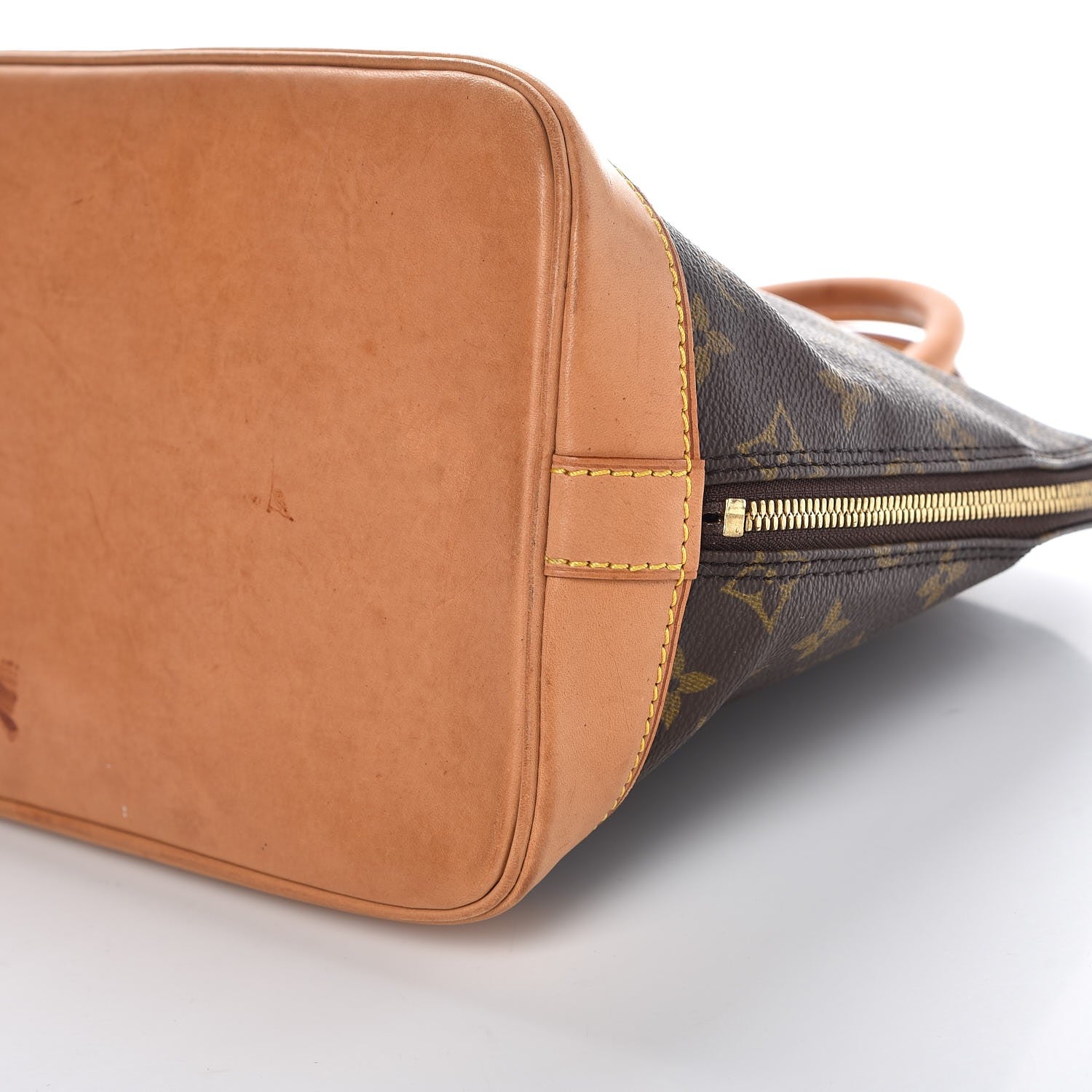 Louis Vuitton Monogram Alma PM 13 of 14