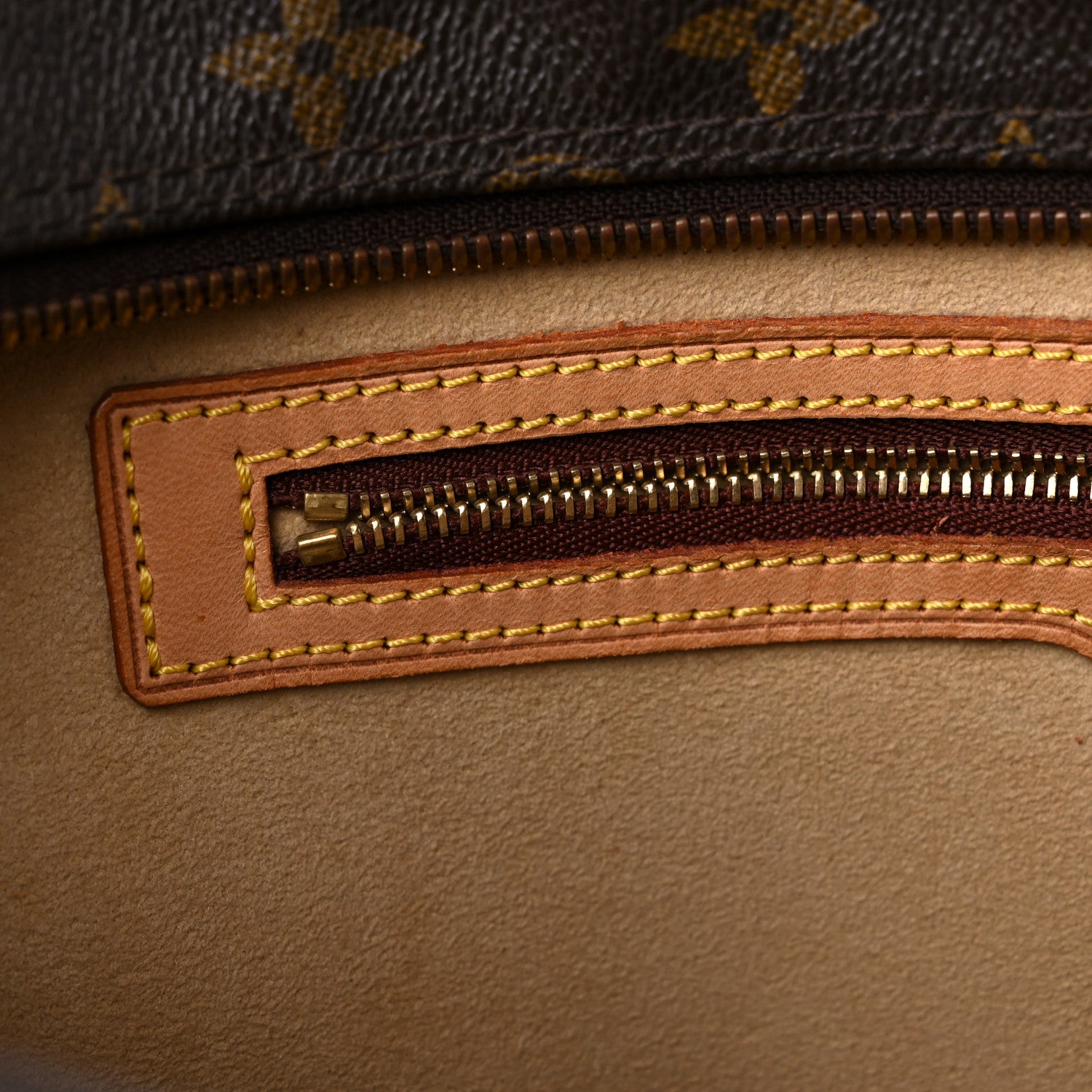 Louis Vuitton Monogram Cite GM 16 of 34