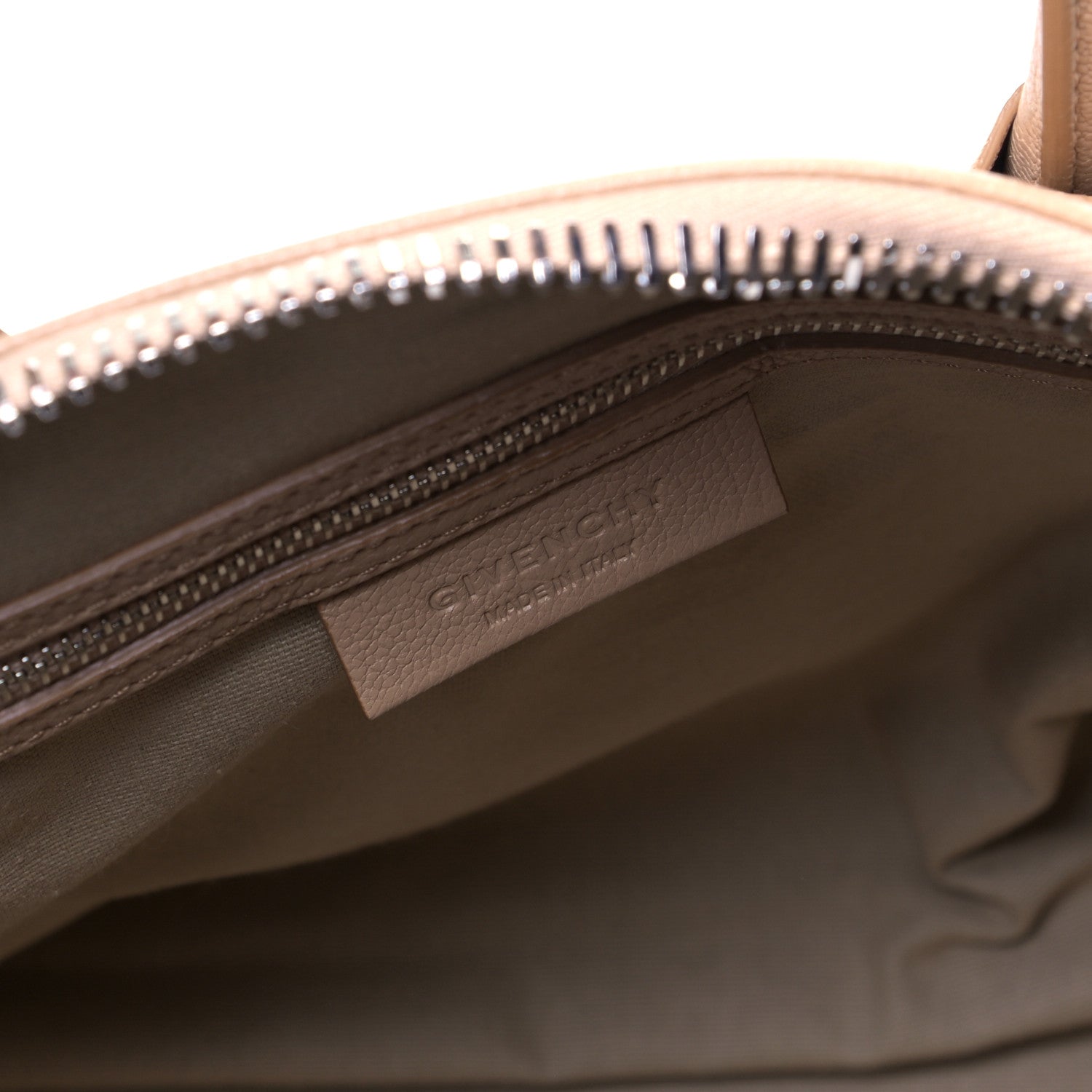 Givenchy Sugar Goatskin Medium Antigona Nude 5 of 5