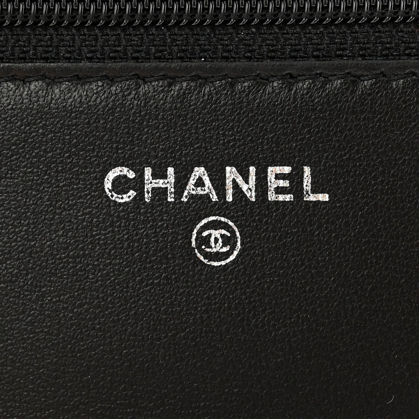 Lambskin Quilted Wallet On Chain WOC Black