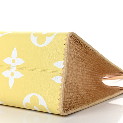 Louis Vuitton Monogram Giant By The Pool Hawaii Onthego GM Light Pink 7 of 7