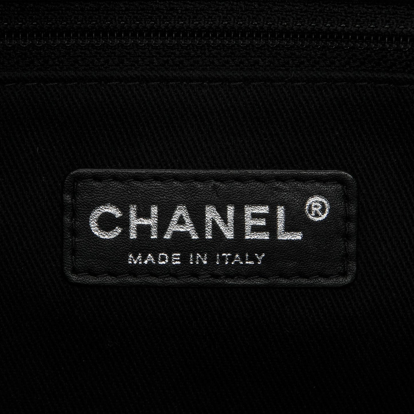 Patent Quilted Reissue 2.55 Tote Black