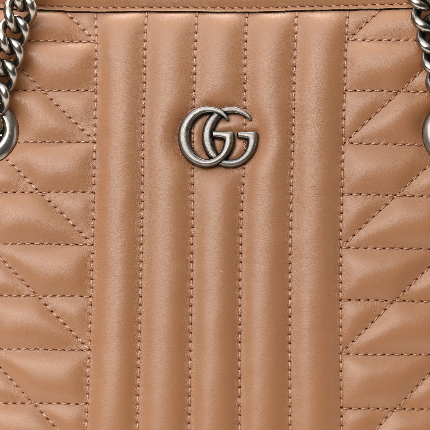 Calfskin Matelasse Aria Medium GG Marmont Shoulder Tote Camelia