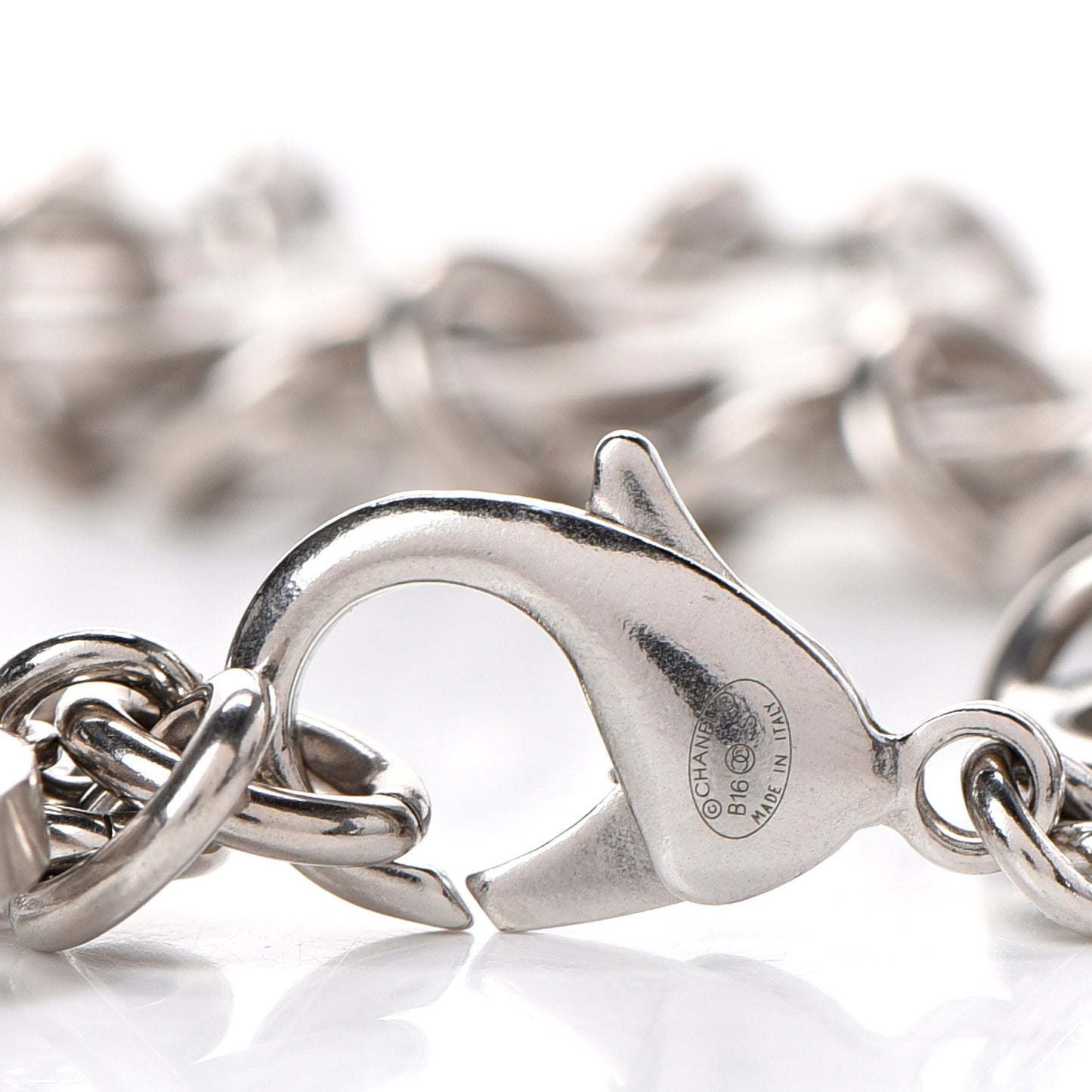 CC In The Air Choker Necklace Silver