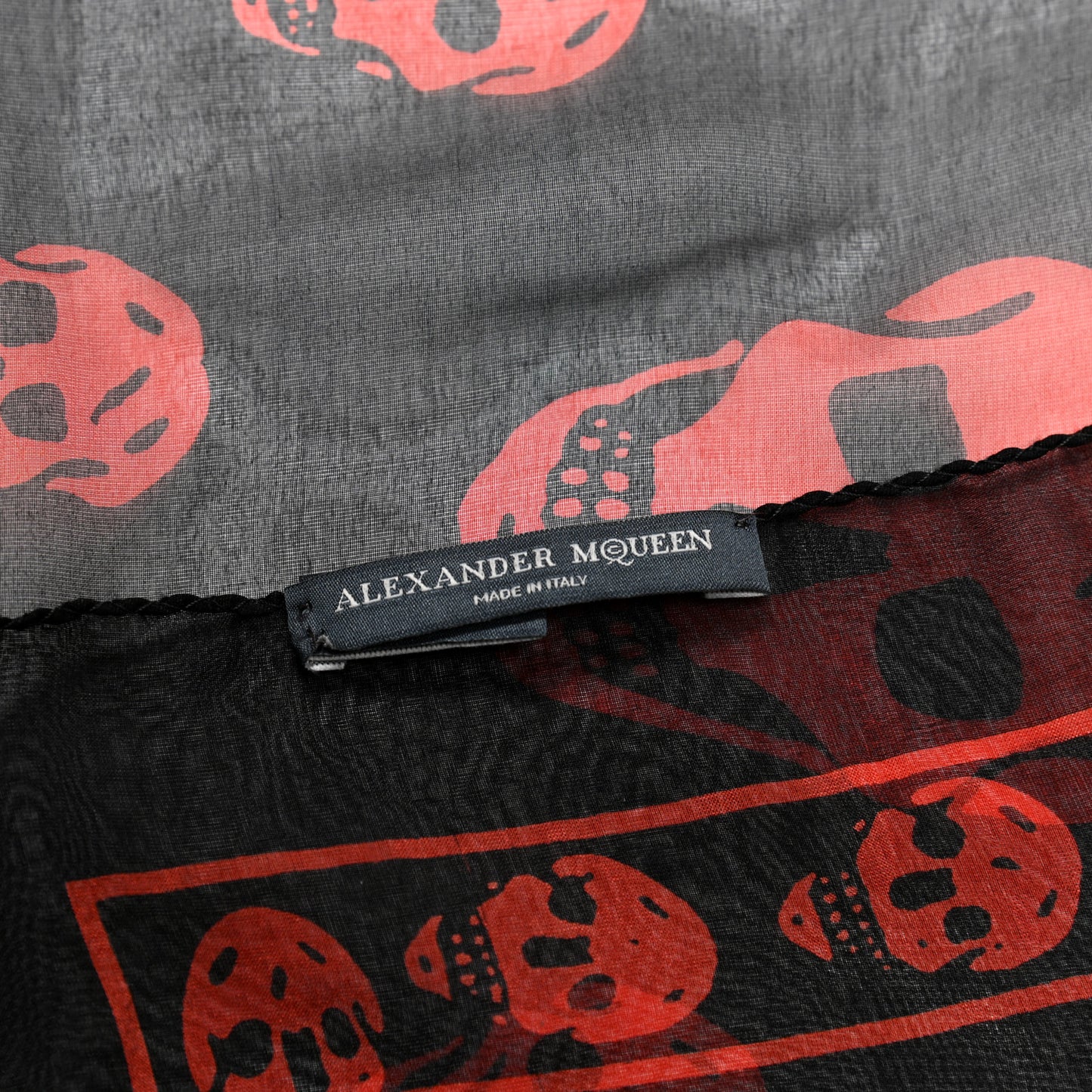 Silk Skull Scarf Black Pink