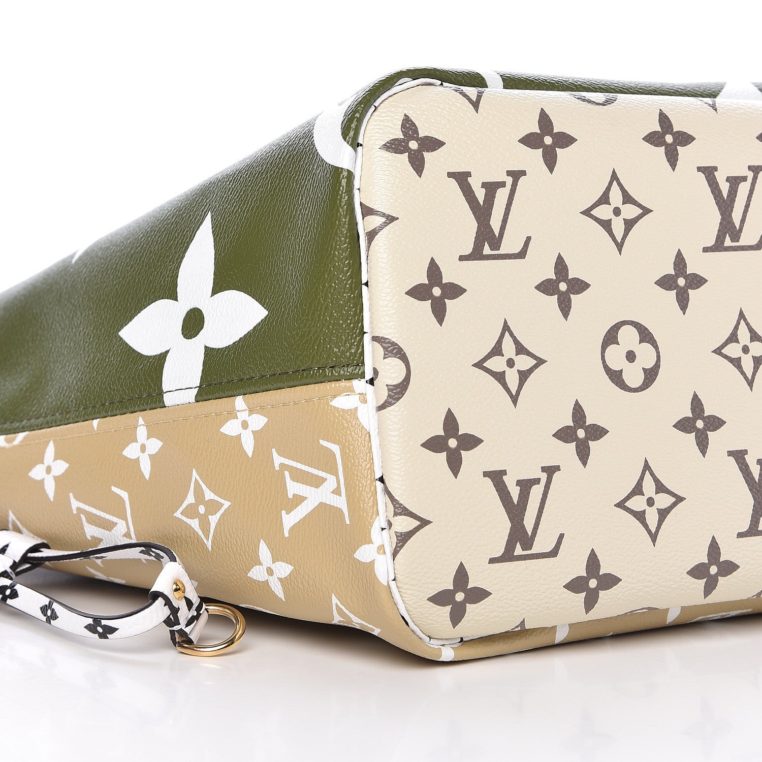 Louis Vuitton Monogram Giant Neverfull MM Kaki 7 of 9