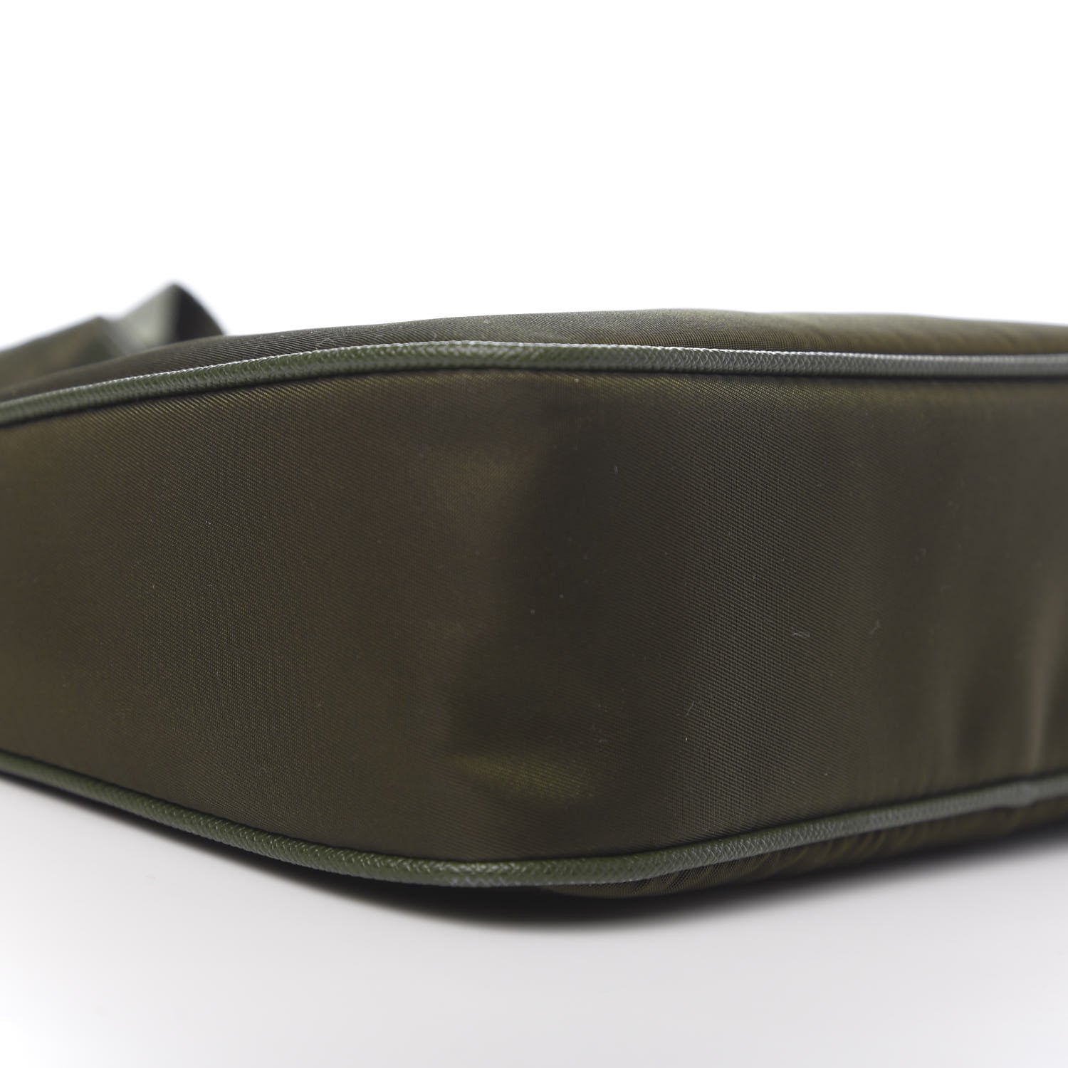 Prada Tessuto Nylon Saffiano Re-Edition 2005 Shoulder Bag Mimetico 9 of 12