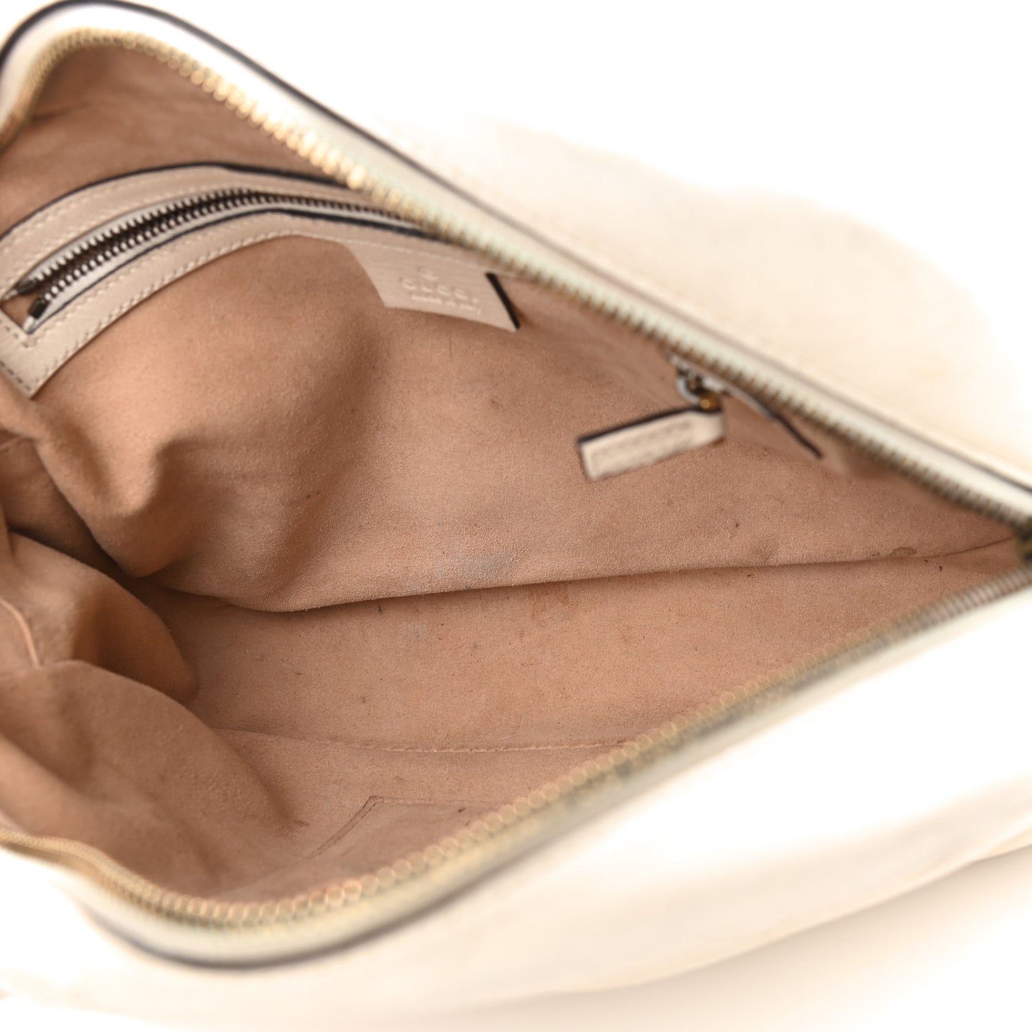 Calfskin Matelasse Medium GG Marmont Chain Shoulder Bag Mystic White