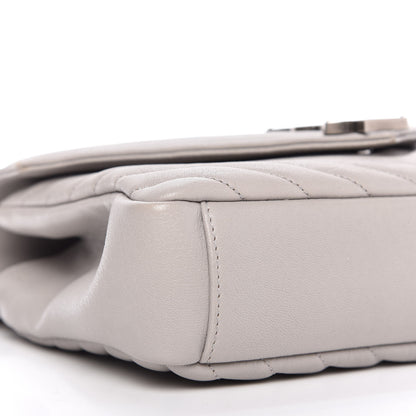 Saint Laurent Sheepskin Matelasse Medium College Monogram Bag Light Grey 6 of 9