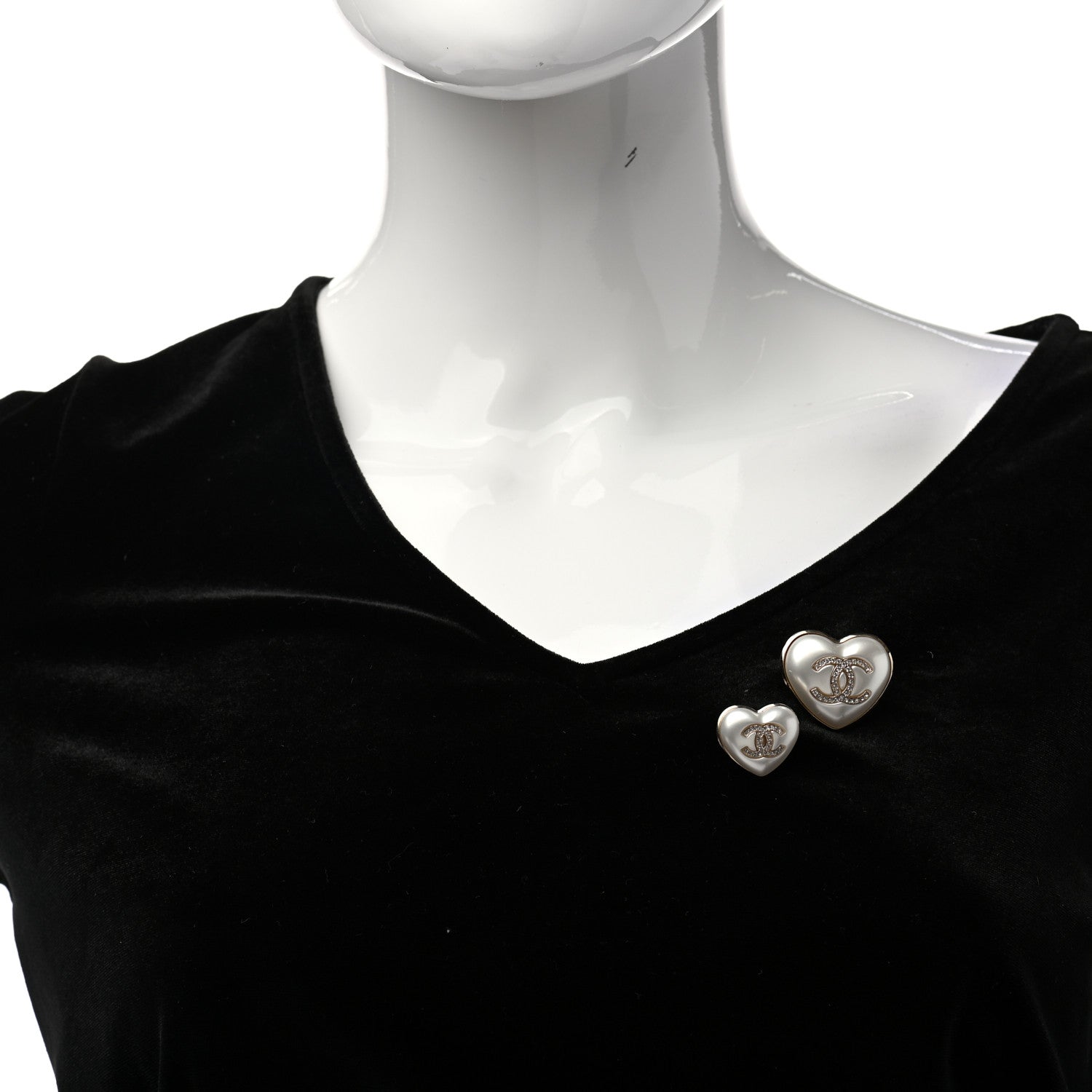 Chanel Resin Crystal CC Heart Brooch Set Pearly White Gold 2 of 4