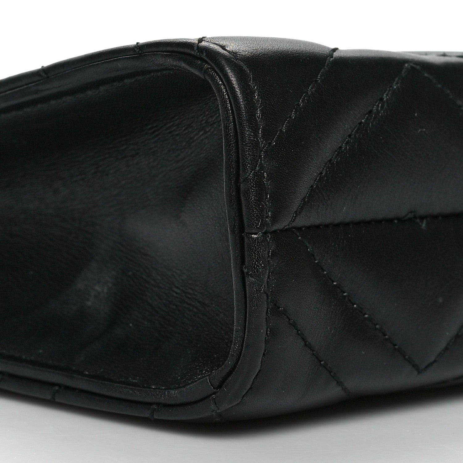 Gucci Calfskin Matelasse Chevron Heart GG Marmont Clutch Black 9 of 14