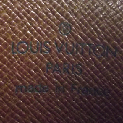 Louis Vuitton Monogram Simple Card Holder 6 of 7