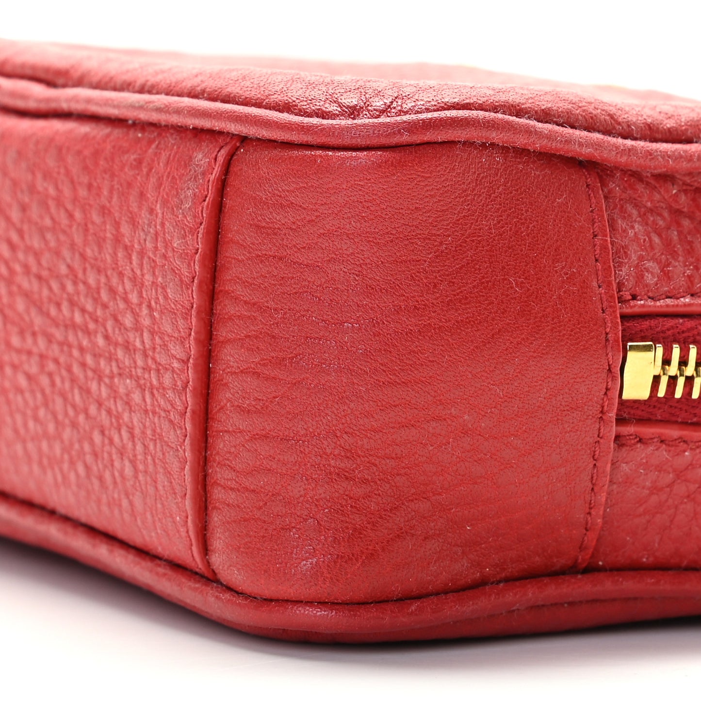 Vitello Daino Mini Camera Crossbody Rosso
