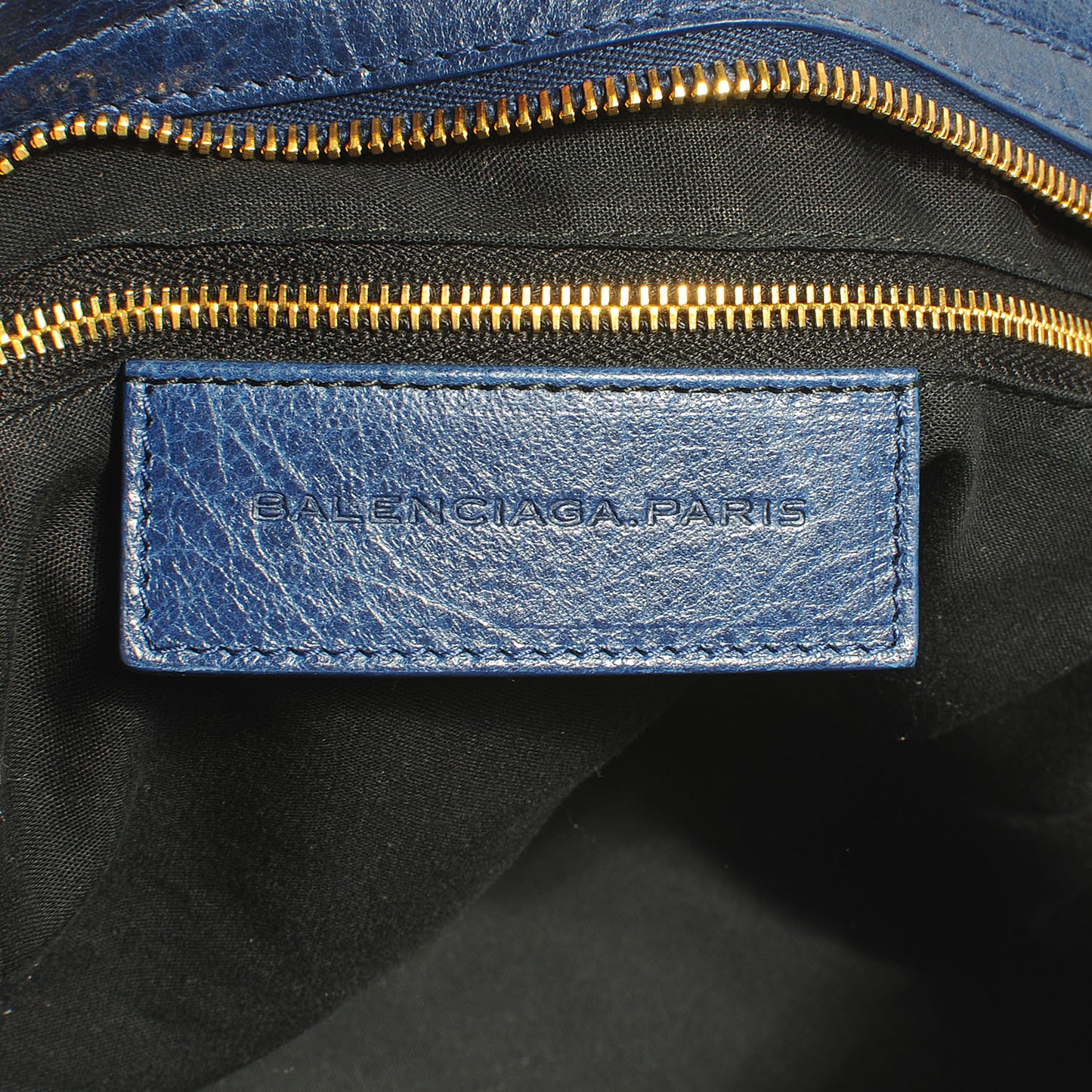 Agneau Giant 12 Gold Hardware City Bleu Mineral