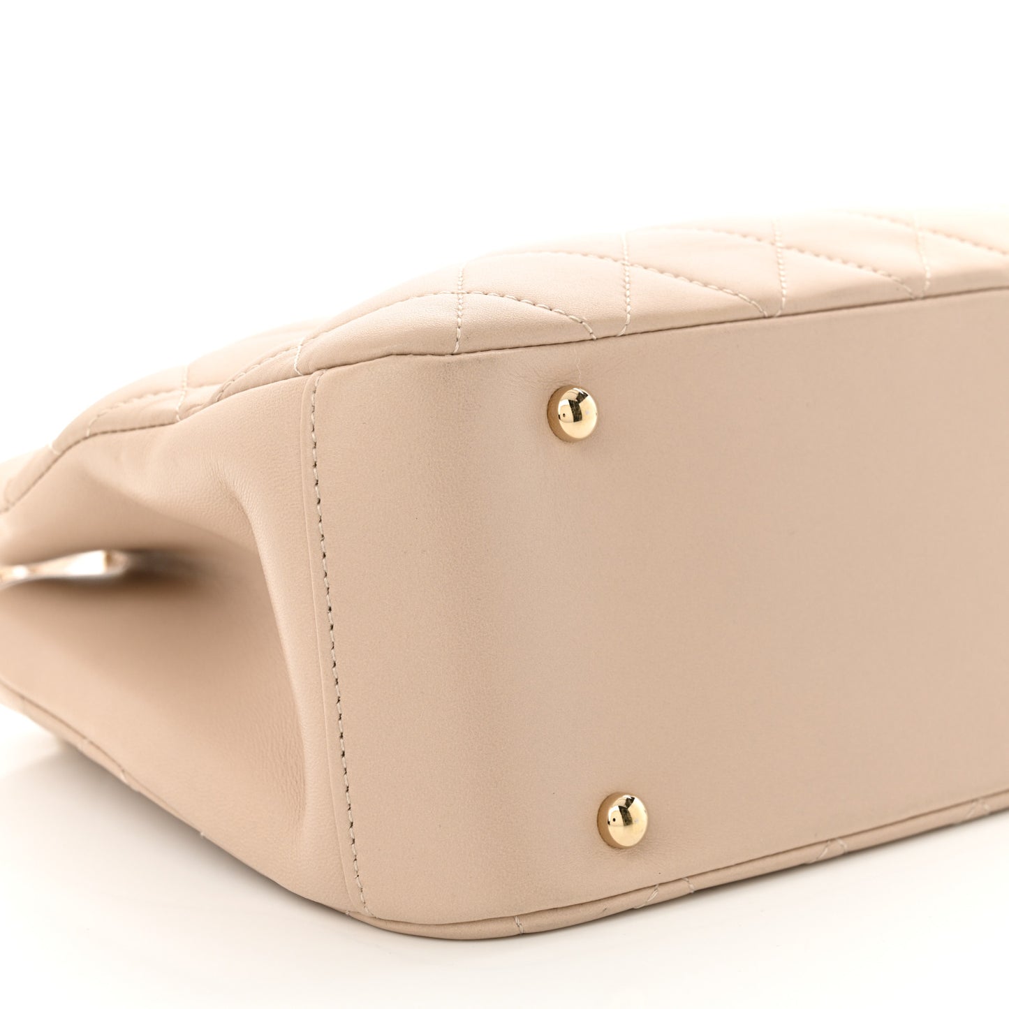 Lambskin Carry Chic Shopping Tote Beige