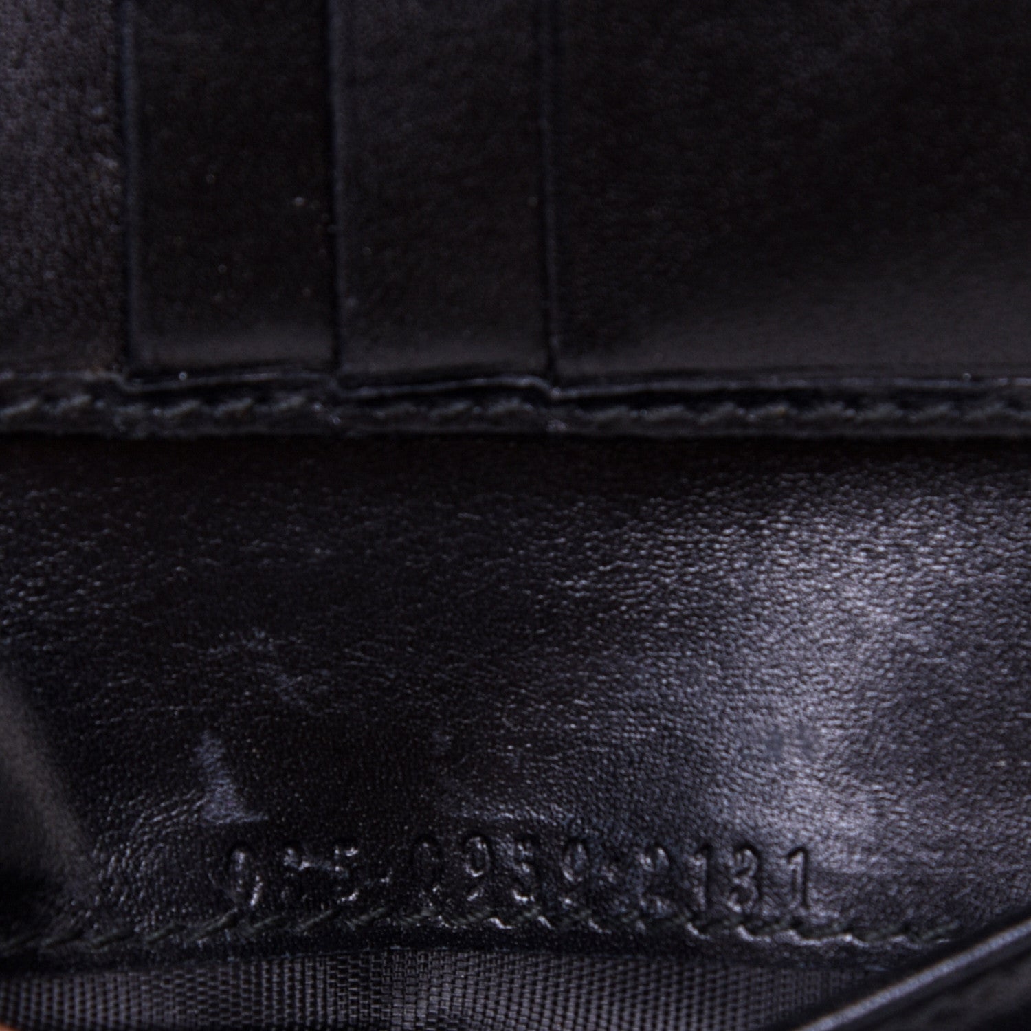 Gucci Microguccissima Compact Wallet Black 7 of 9