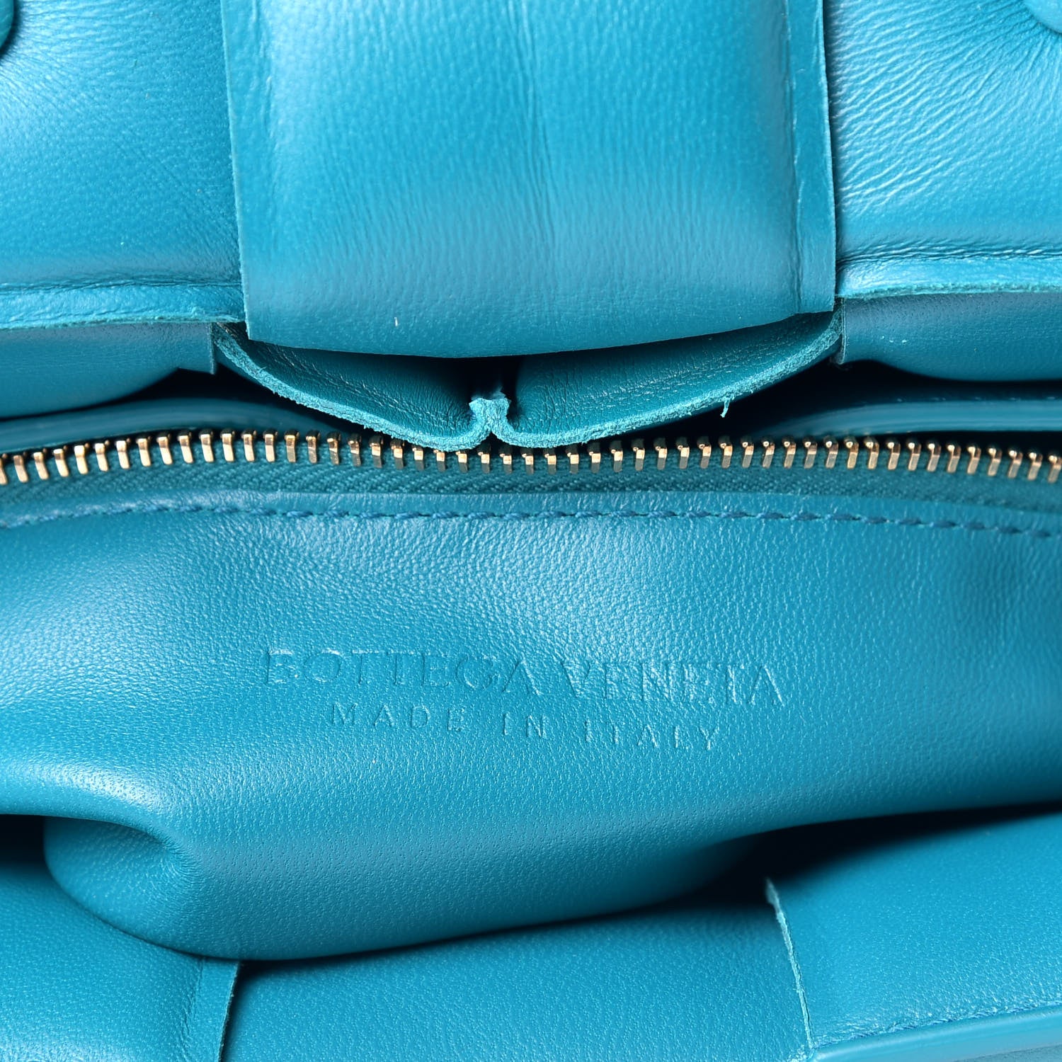 Bottega Veneta Lambskin Maxi Intreccio Padded Chain Cassette Crossbody Bag Mallard 7 of 9