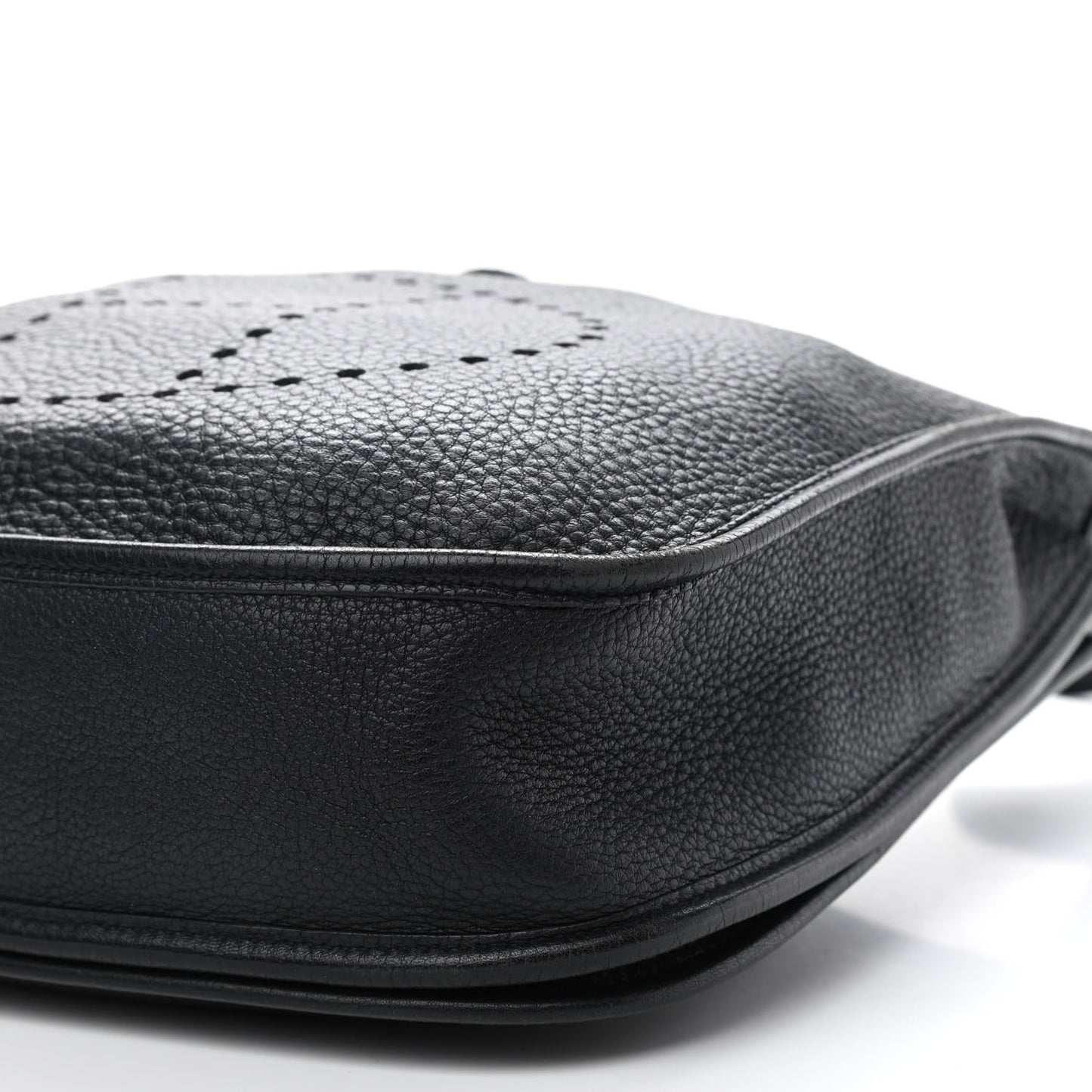 Taurillon Clemence Evelyne II PM Black