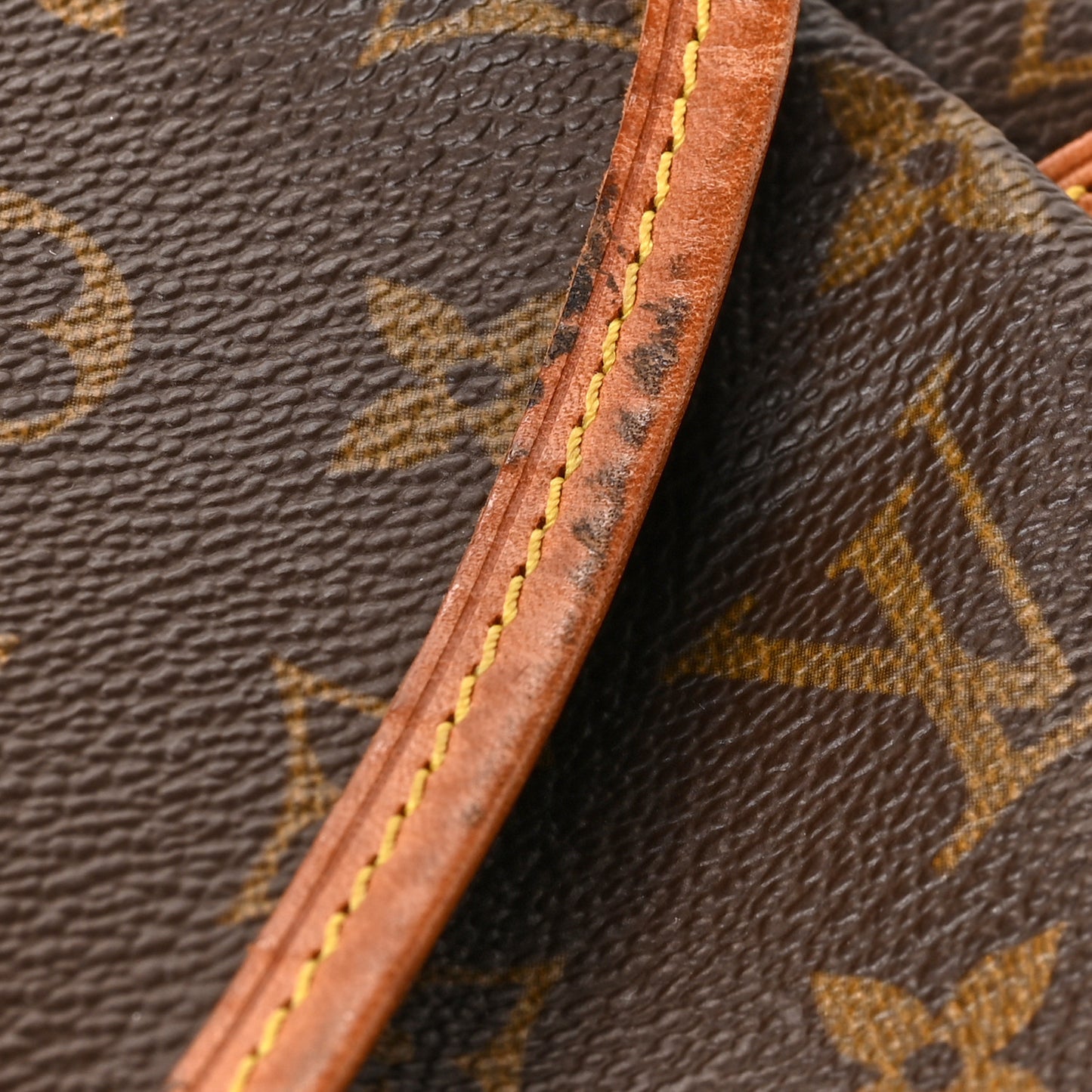 Monogram Saumur 30