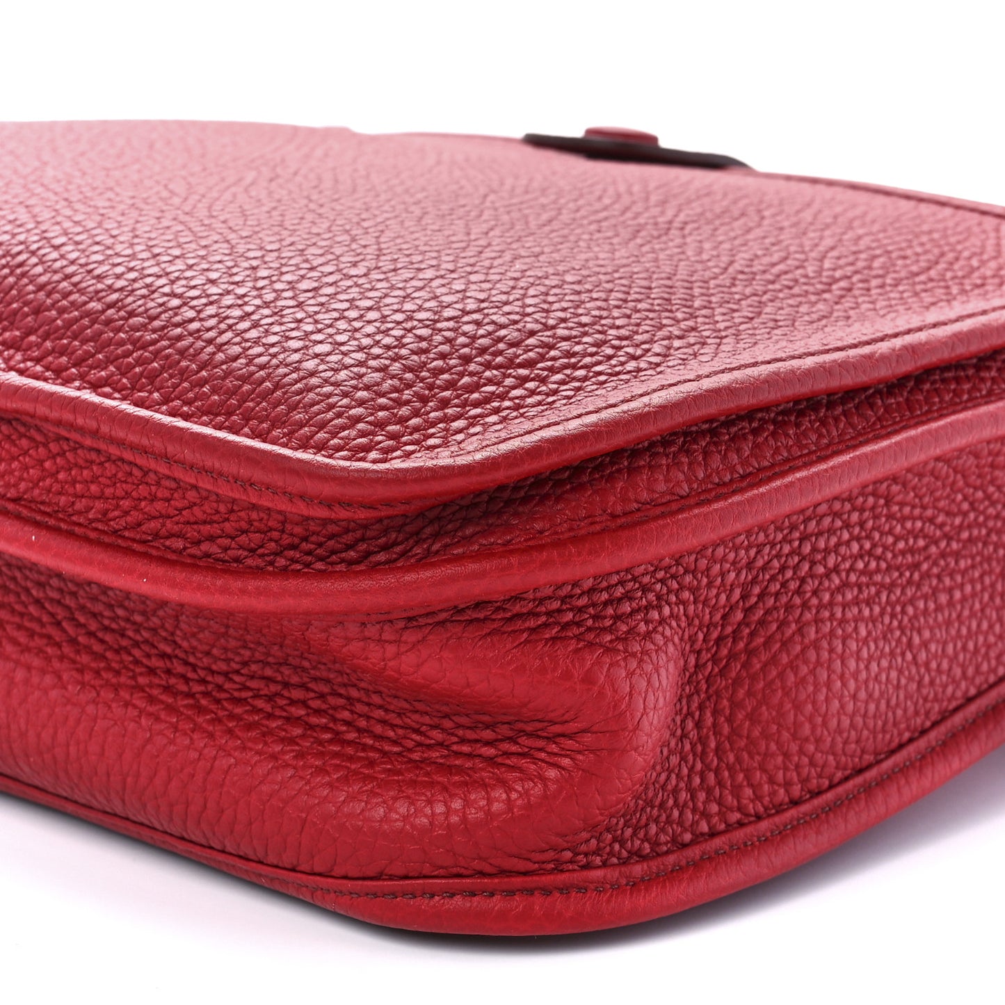 Taurillon Clemence Evelyne III PM Rouge Vif