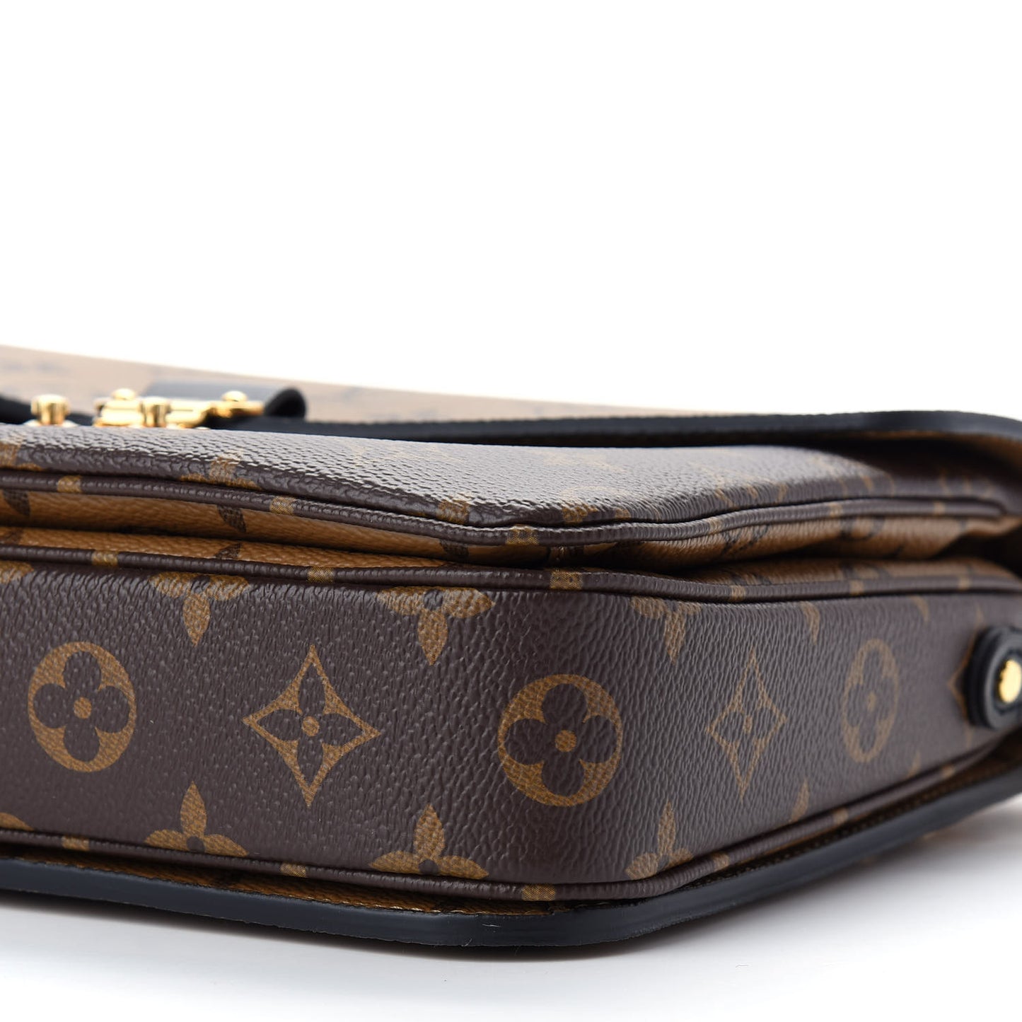 Reverse Monogram Pochette Metis