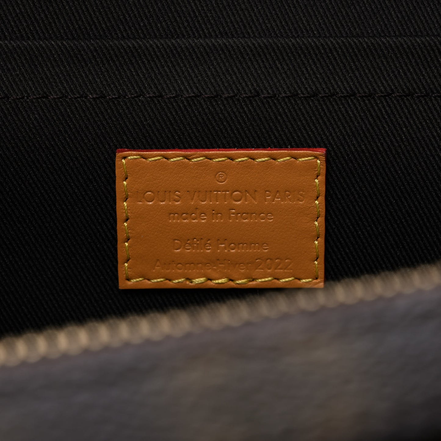 Monogram Blurry Soft Trunk Messenger