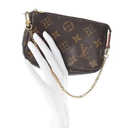 Louis Vuitton Monogram Mini Pochette Accessories 2 of 12