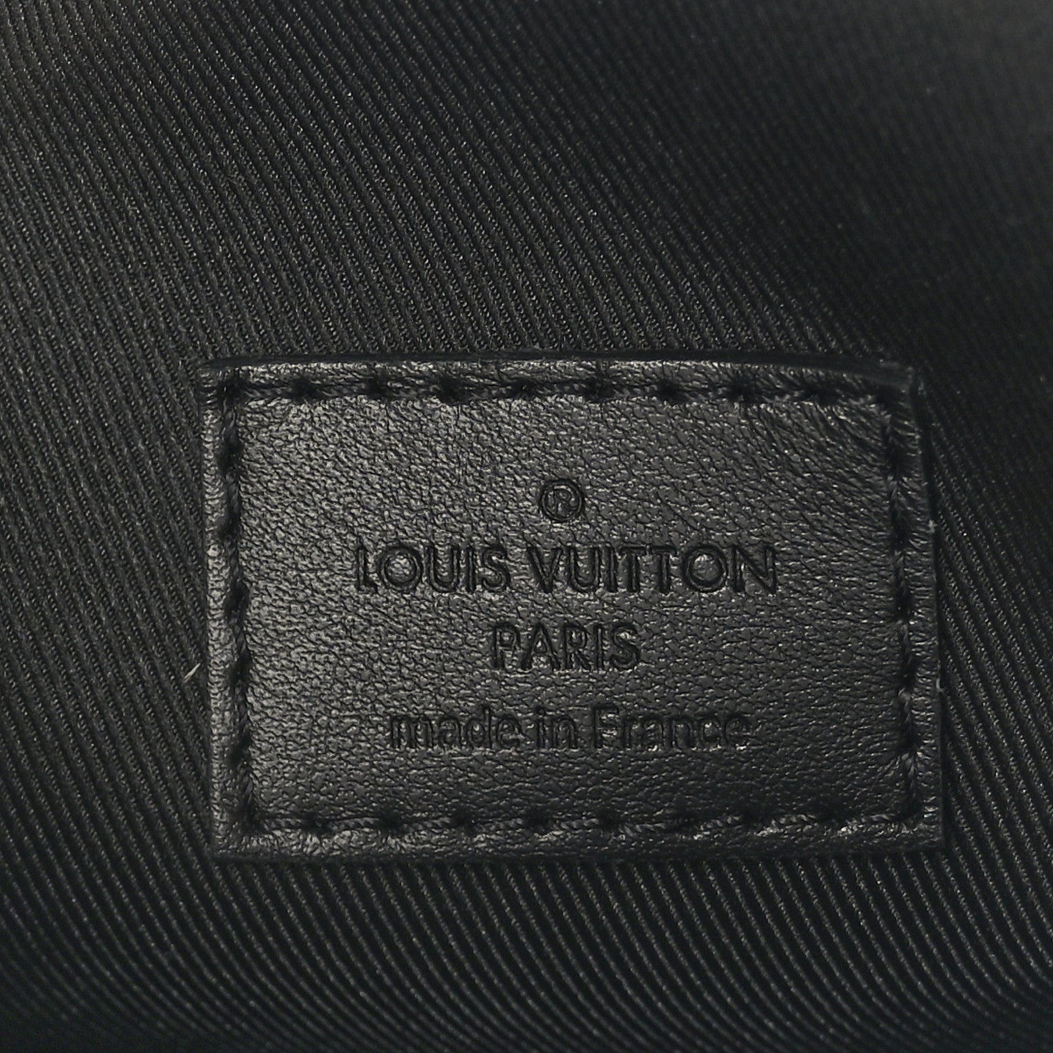 Louis Vuitton Monogram S Lock Vertical Wearable Wallet Radiant Sun 6 of 8