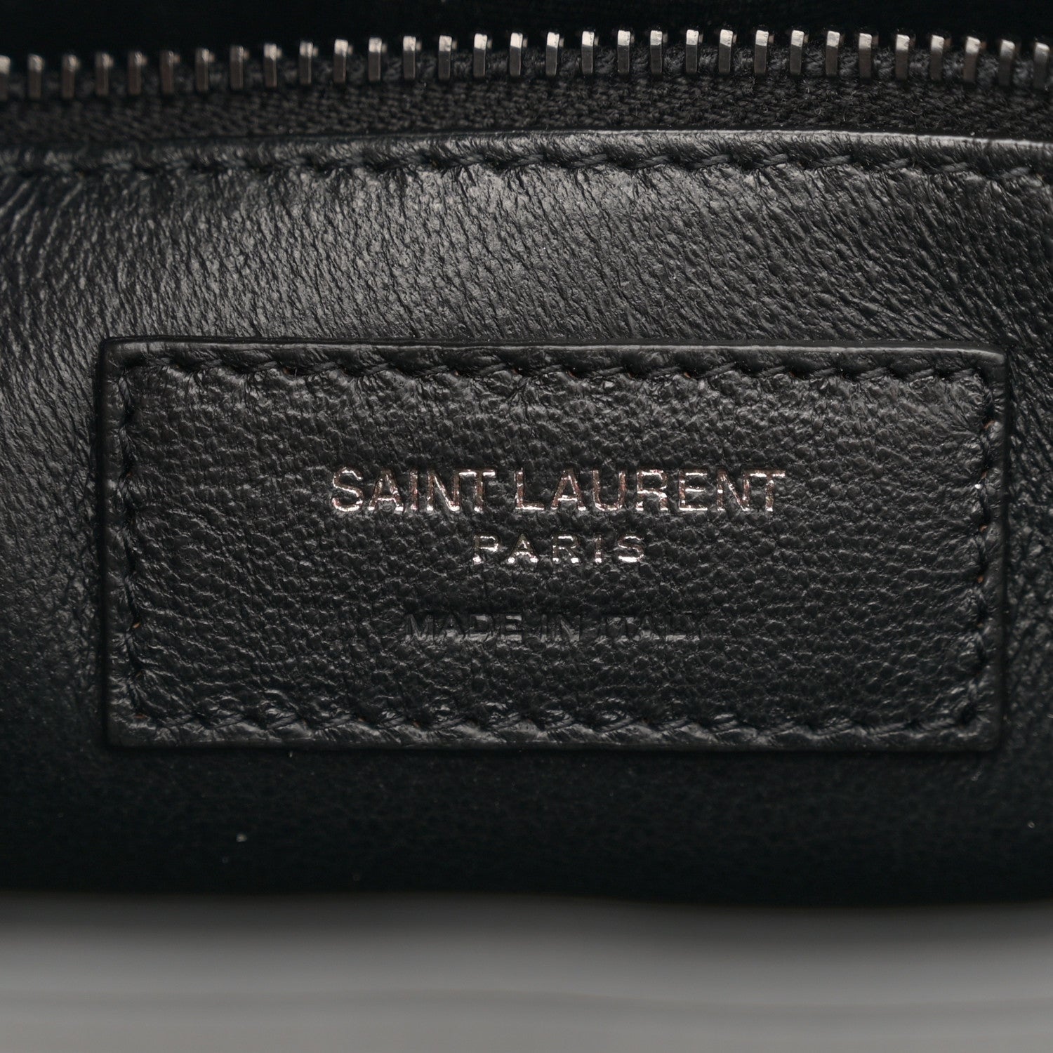 Saint Laurent Patent Calfskin Monochrome Le 5 A 7 Hobo Black 6 of 11