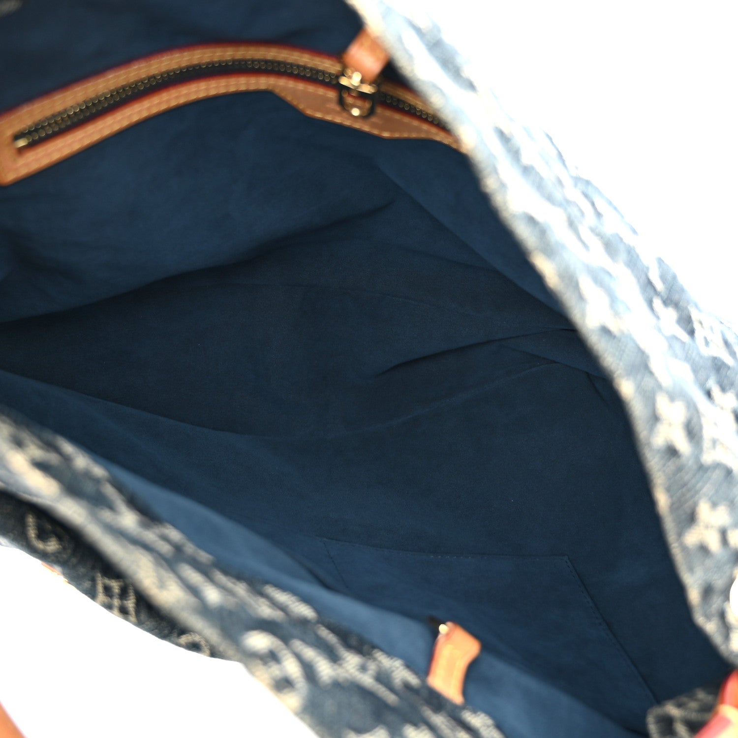 Louis Vuitton Denim Daily GM Gris Blue 5 of 10