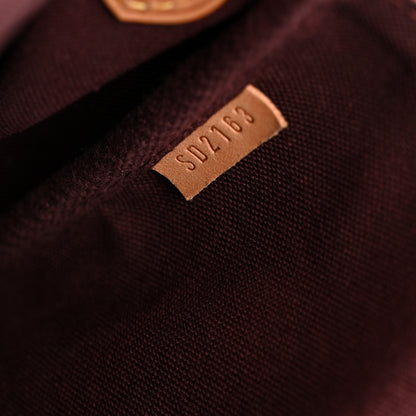 Louis Vuitton Monogram Favorite MM 8 of 14