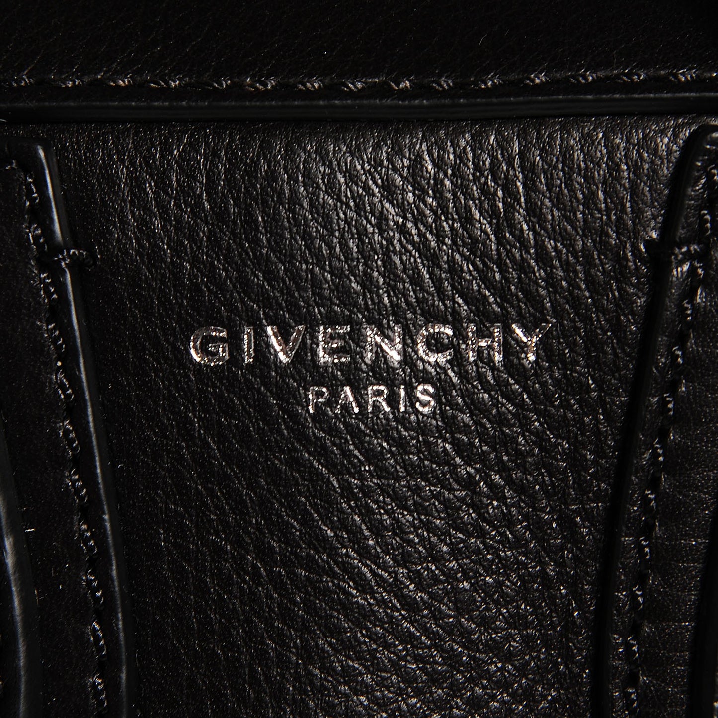 Waxed Calfskin Small Nightingale Black