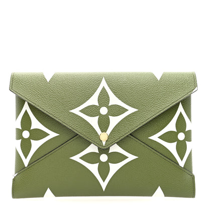 Louis Vuitton Monogram Giant Kirigami Pochette Set 2 of 6