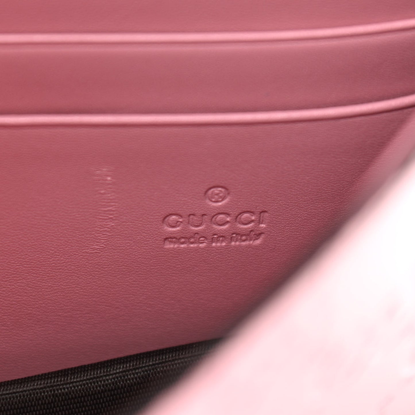 Guccissima Icon Chain Wallet Carmine Rose