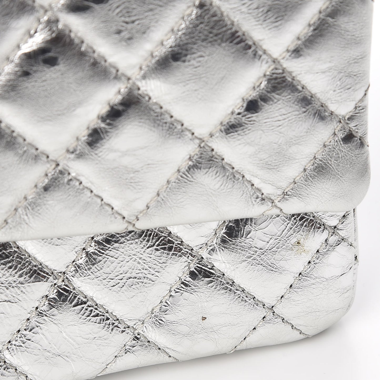 Metallic Aged Calfskin Quilted 2.55 Reissue 226 Flap Silver