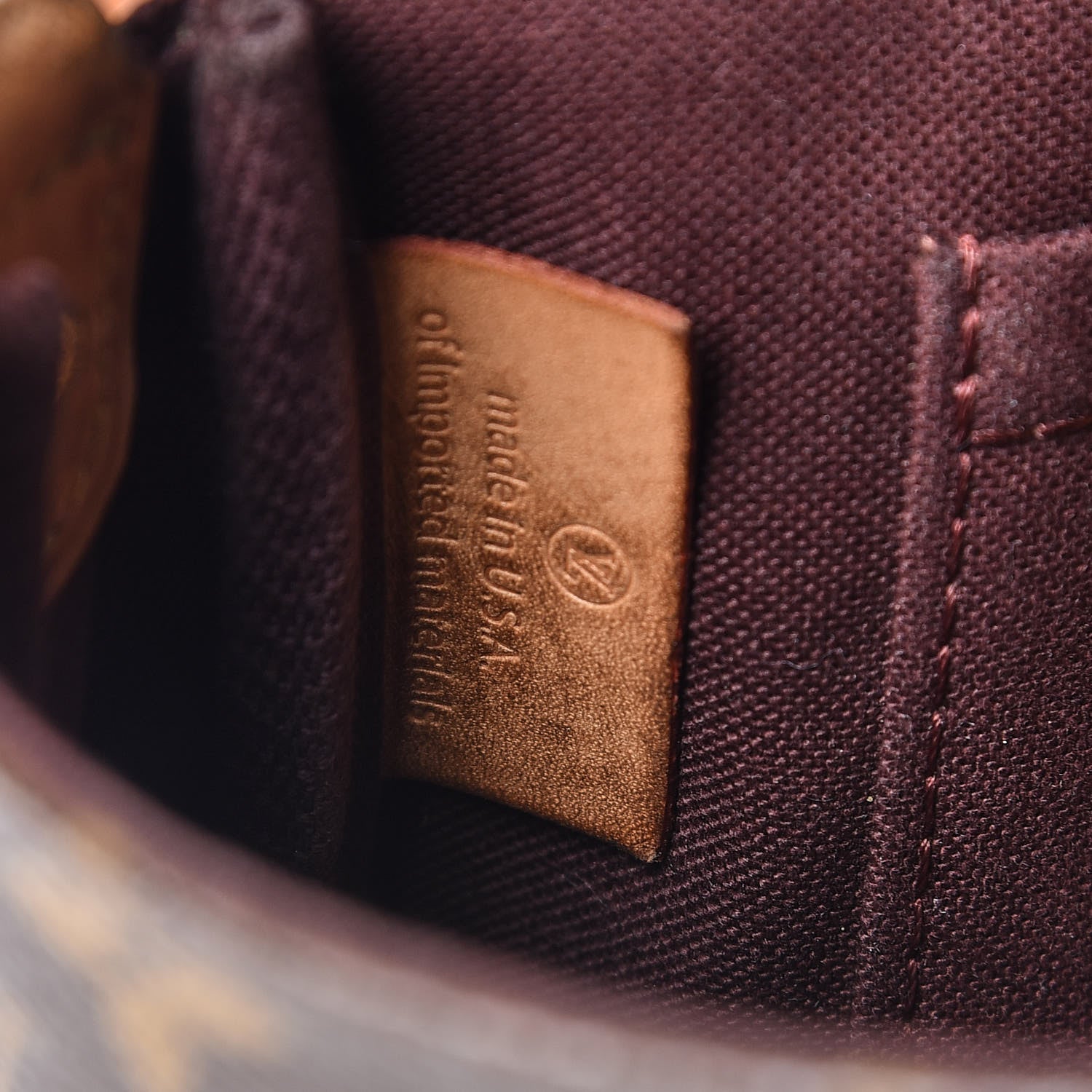 Louis Vuitton Monogram Favorite PM 7 of 11