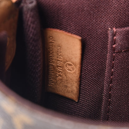 Louis Vuitton Monogram Favorite PM 7 of 11