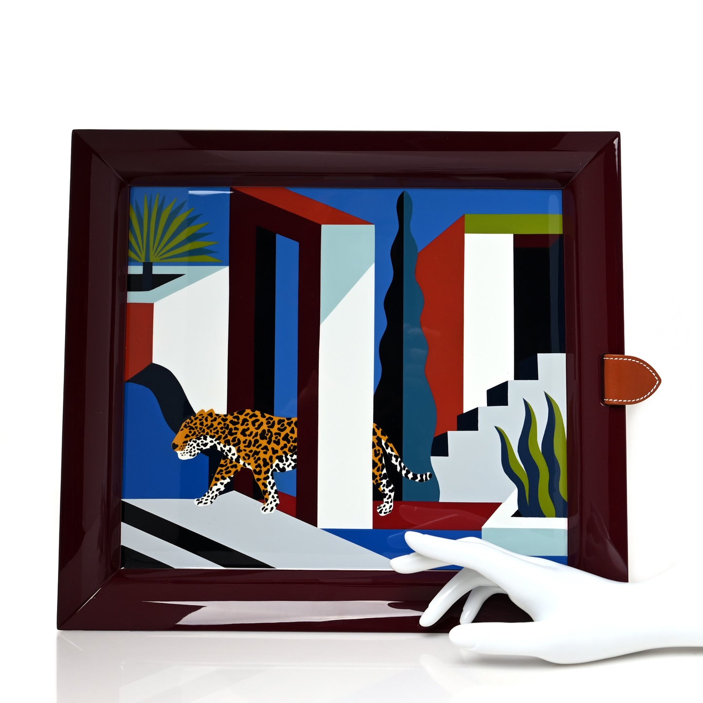 Lacquered Wood Taurillon Clemence Atrium Jaguar Dans Un Jardin Mexicain Tray Lie De Vin