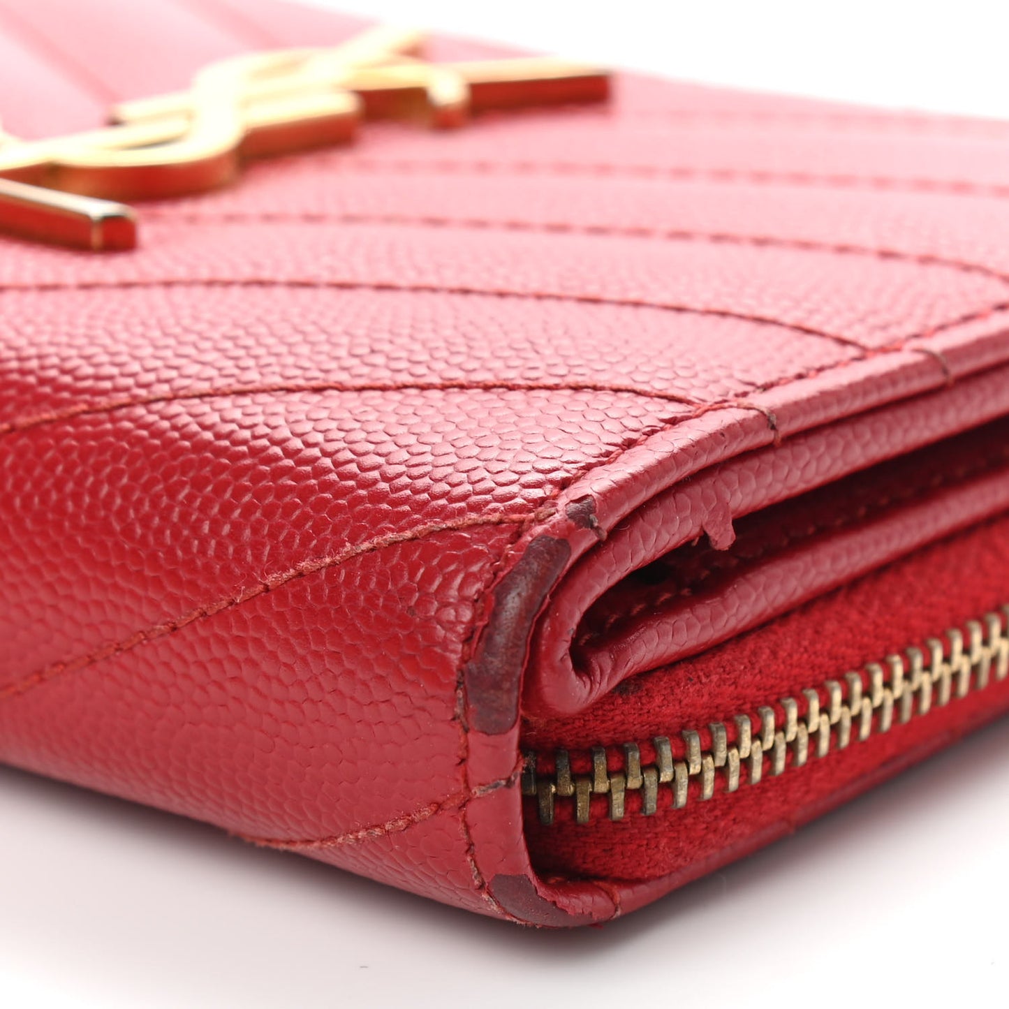 Grain De Poudre Matelasse Chevron Monogram Compact Zip Around Wallet Red