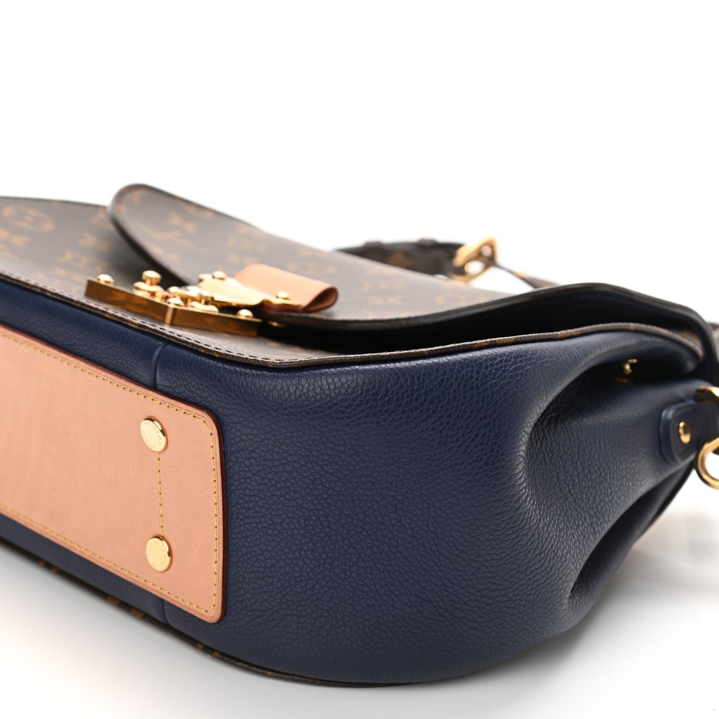 Monogram Eden MM Celeste