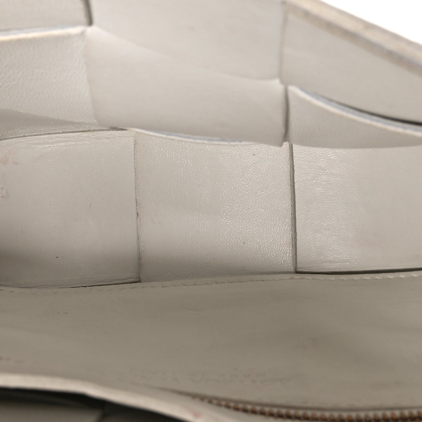 Grained Calfskin Maxi Intrecciato Cassette Crossbody Bag White