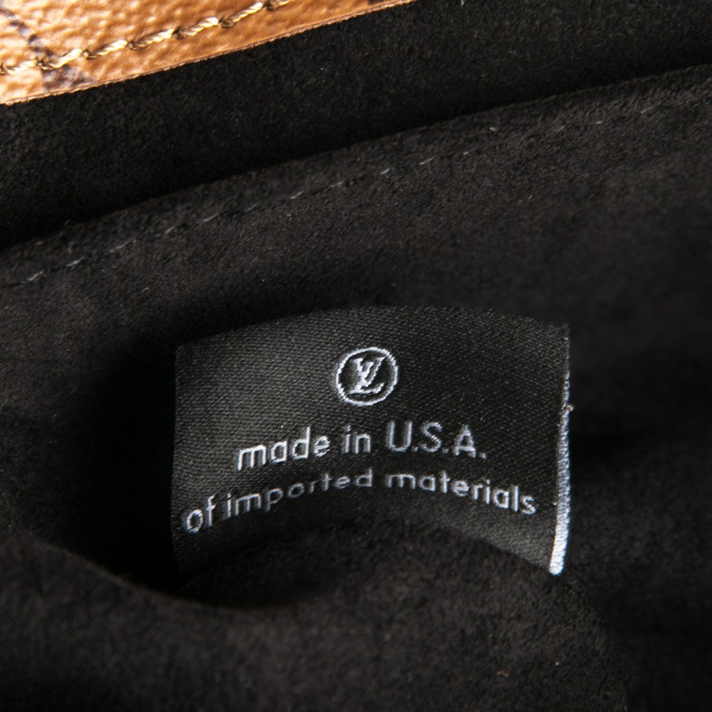 Reverse Monogram Pochette Metis