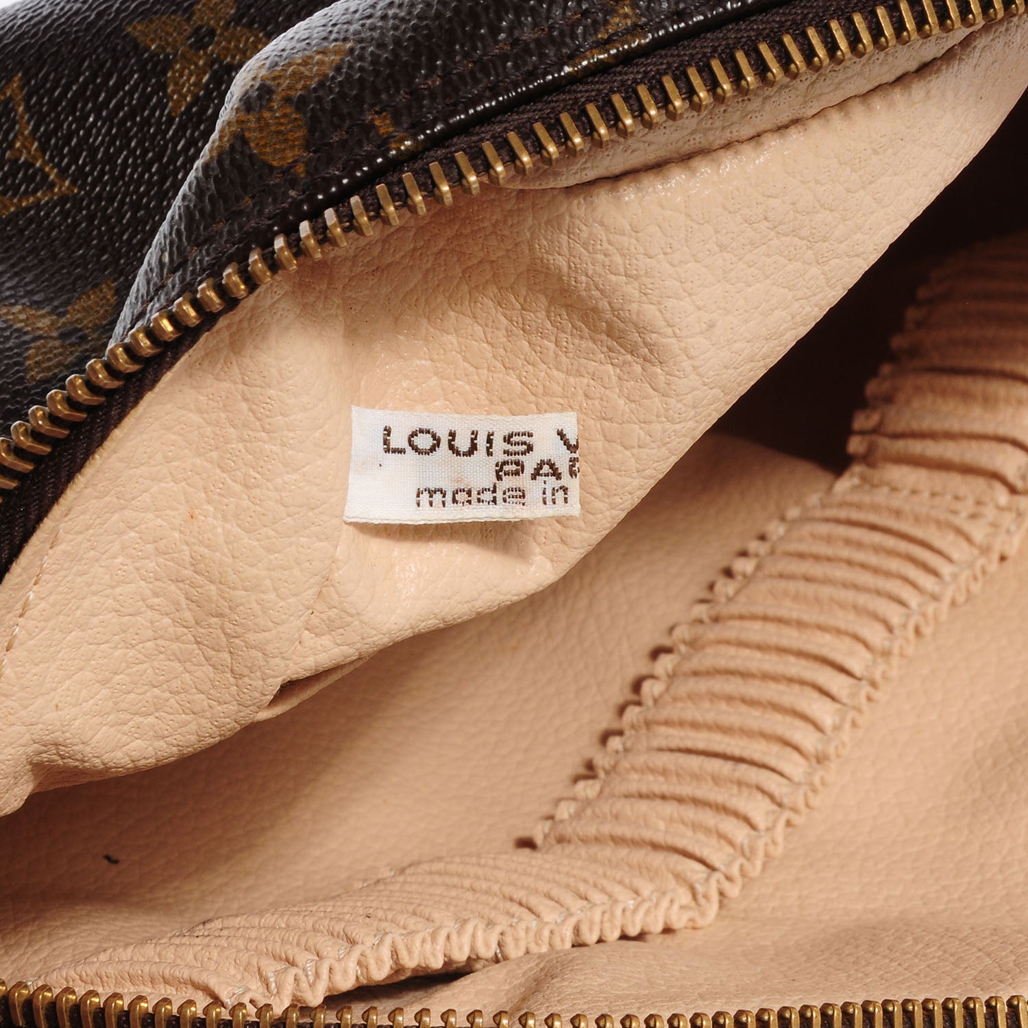 Louis Vuitton Monogram Trousse Toilette 28 6 of 8